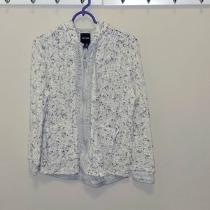 NIC+ZOE medium size zippered sweater with hood